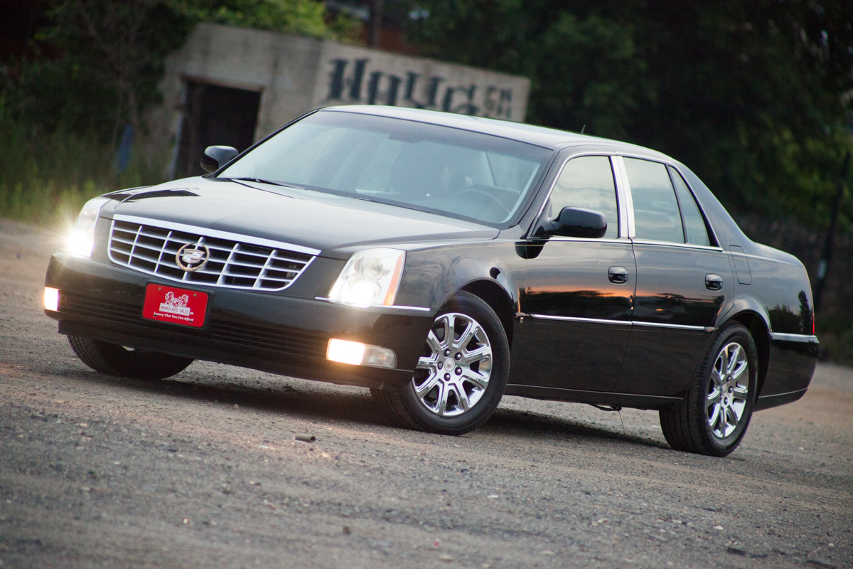 2008 Used Cadillac DTS for sale, Bluetooth, AUX OnStar