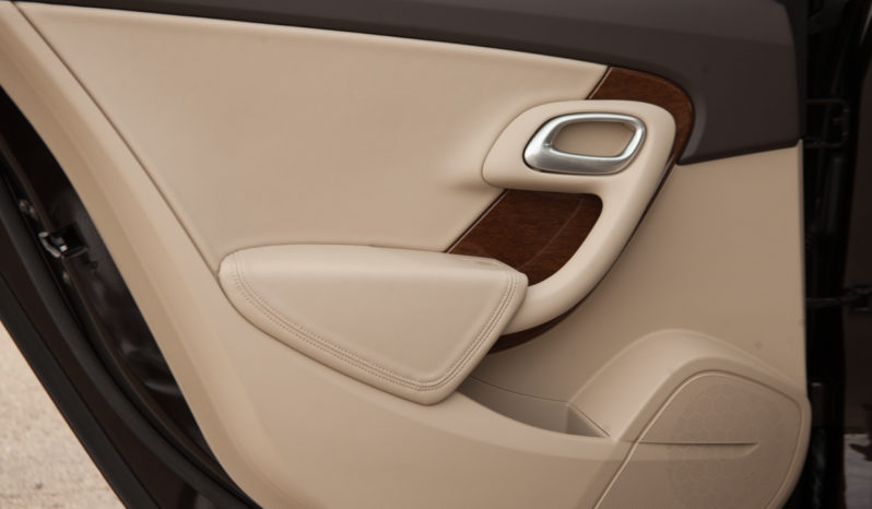 2011 Saab 9-5 Turbo, Bluetooth, AUX, Heated Seats full