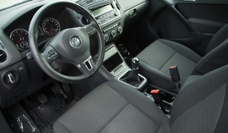2013 Volkswagen Tiguan S, 6-Speed, 1-Owner, AUX full