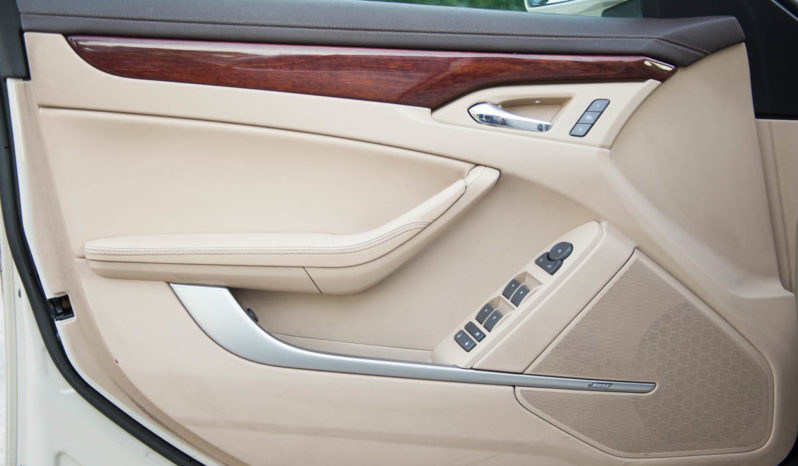 2010 Cadillac CTS – Heated & Ventilated Seats, AWD, Navigation full
