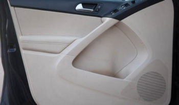 2010 Volkswagen Tiguan SE, Navigation System, Panoramic Sunroof full