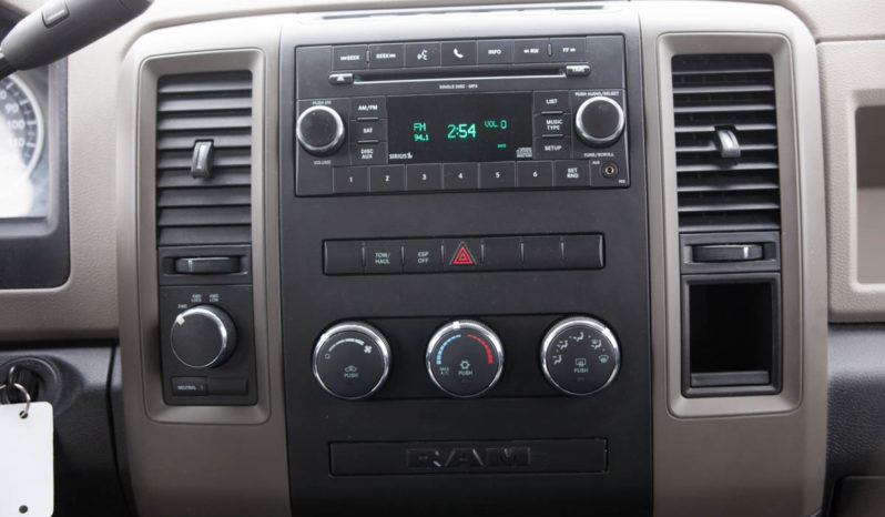 2009 Dodge Ram 1500 Quad Cab, Satellite Radio, Towing and Camper Package full