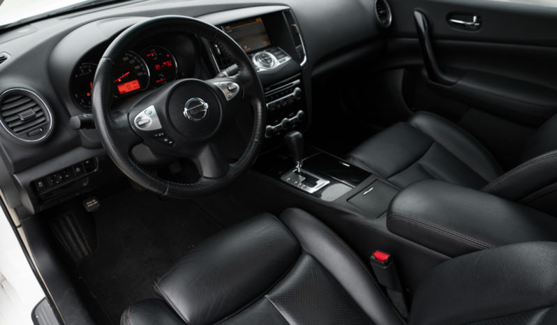 2011 Nissan Maxima SV, Heated Leather Seats, Satellite Radio, Sunroof, Bluetooth Wireless, Alloy Wheels, Premium Sound full