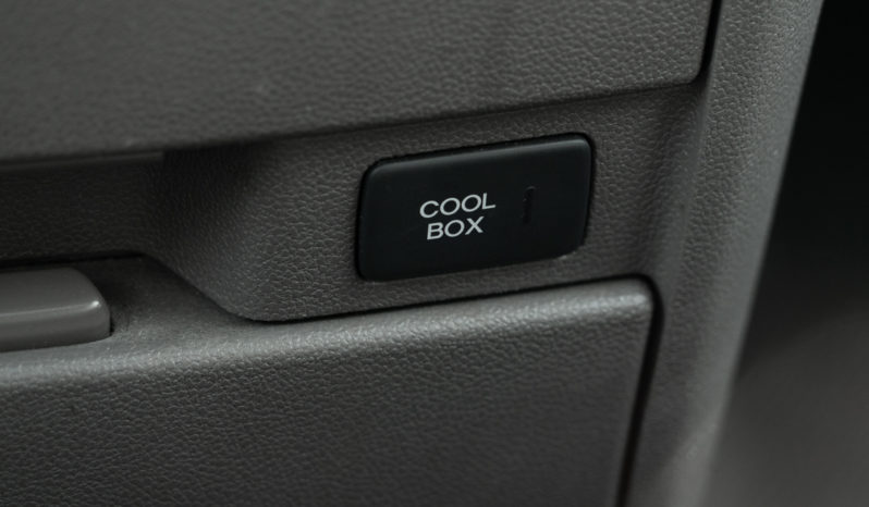 2012 Honda Odyssey Touring Elite, 8-Seater, DVD, NAV, Bottle Cooler, Premium Sound full