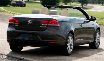 2014 Volkswagen Eos Sport, NAV, Heated Seats, Power Sunroof, Bluetooth Wireless, Alloy Wheels full