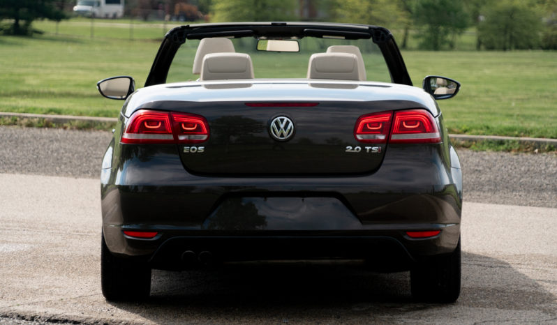 2014 Volkswagen Eos Sport, NAV, Heated Seats, Power Sunroof, Bluetooth Wireless, Alloy Wheels full