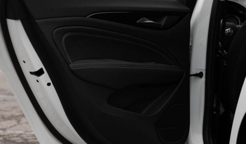 2018 Buick Regal Essence Sportsback, Backup Camera, Heated Leather Seats, Alloy Wheels full