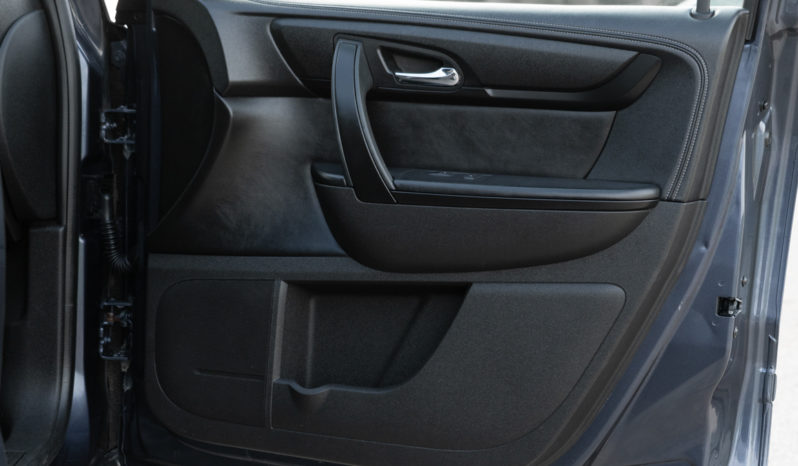 2013 Chevrolet Traverse LT, AWD, Heated Seats, Bluetooth Wireless, Third Row Seats, Premium Sound full