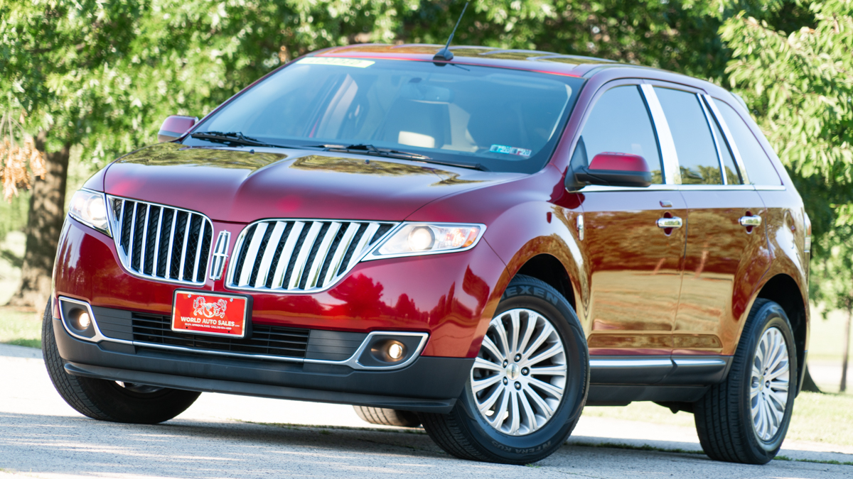 2013 Lincoln MKX Car Dealership in Philadelphia