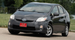 2011-toyota-prius-three01