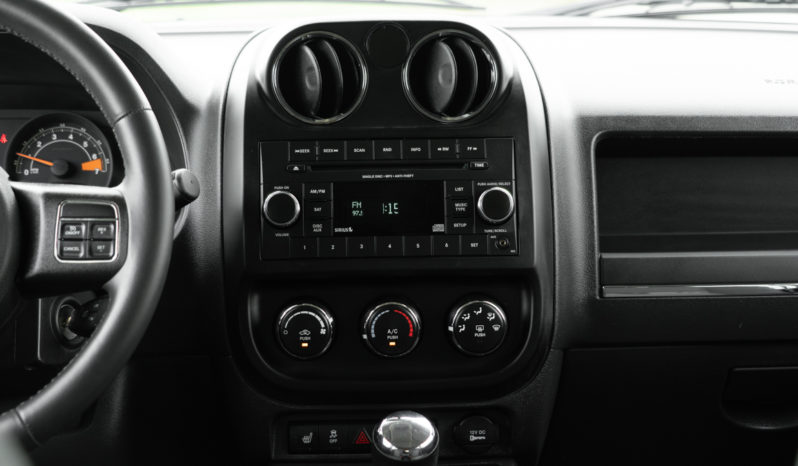 2014 Jeep Patriot Latitude, Heated Seats, Fog Lights, Alloy Wheels full