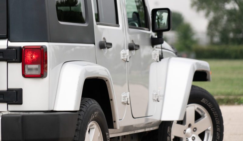 2009 Jeep Wrangler Unlimited Sahara, 4×4, NAV, Hard Top, Towing Package, Fog Lights, Alloy Wheels full